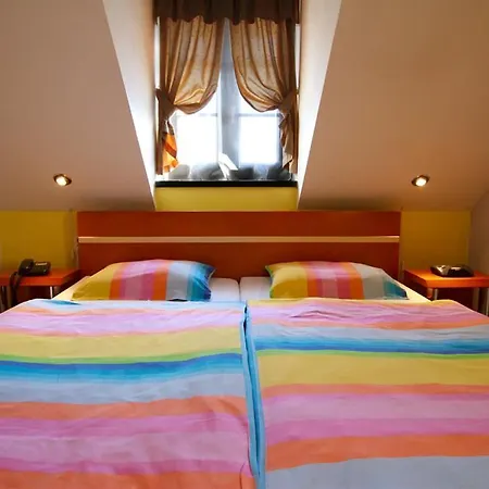 Barca 게스트하우스 3*